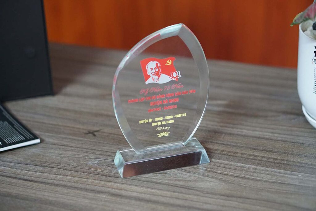 Kỷ niệm chương